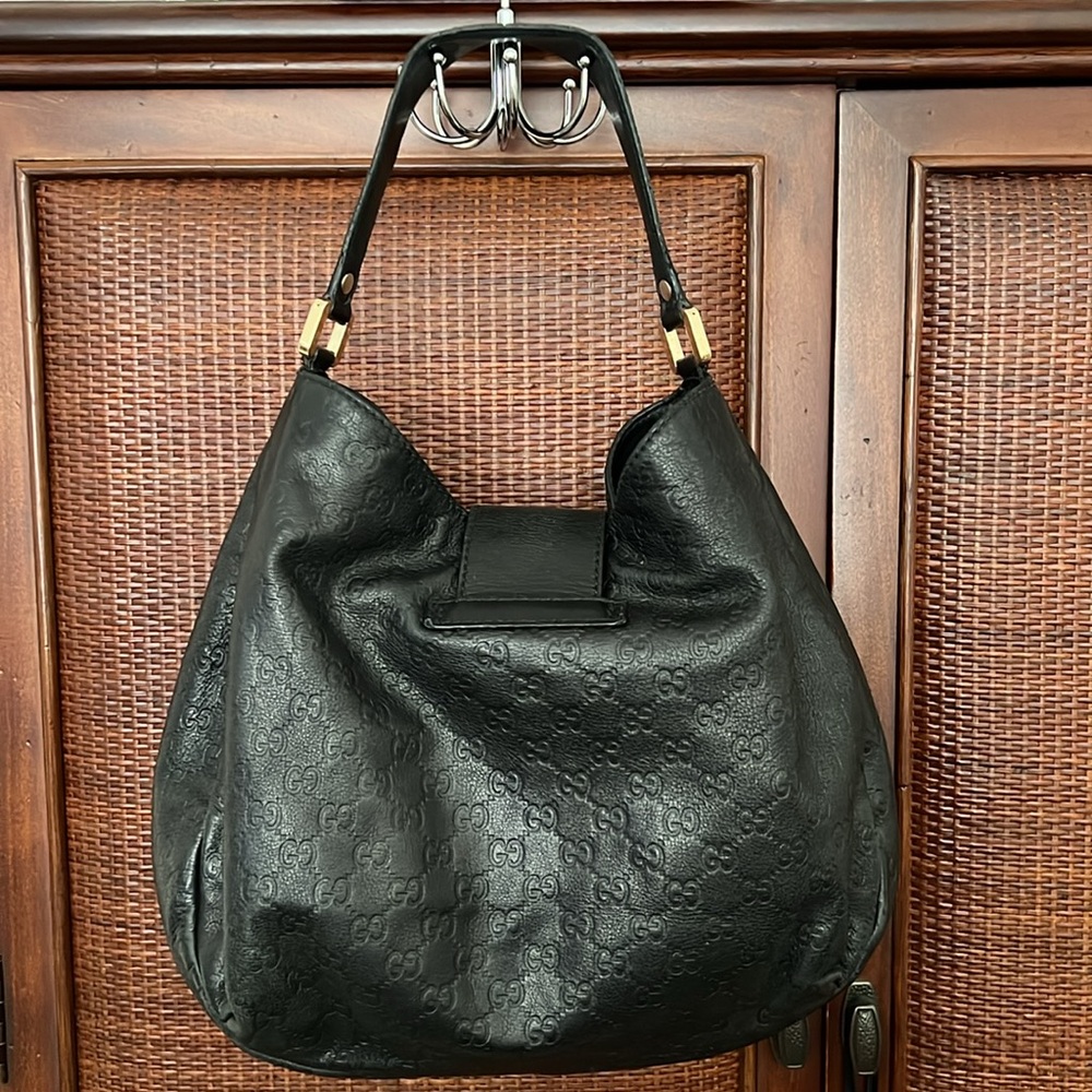 💎AUTHENTIC GUCCI GUCCISSIMA LARGE BLACK LEATHER BAG WITH GOLD HARDWARE💎 - Picture 2 of 14